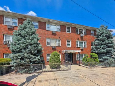 475 Elm St
