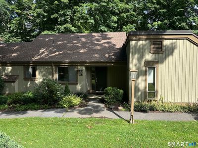 559 Heritage Village #B