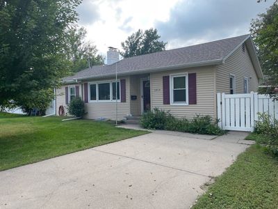 Property at 1215 16th St, Aurora, NE
