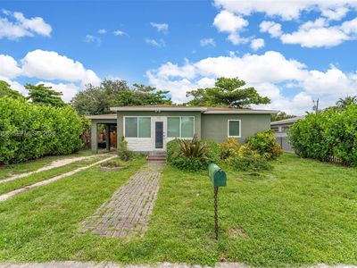 421 NW 105th St