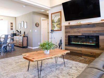 551 Summit Trail #77