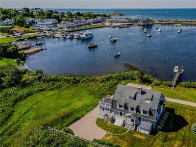 16 Waters Edge Rd
