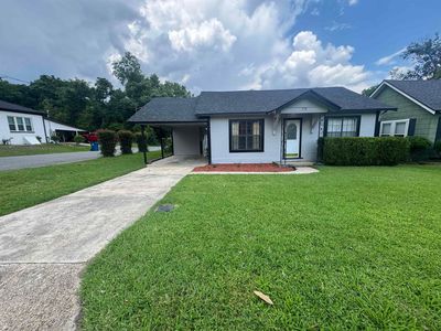 114 Sunset Ave