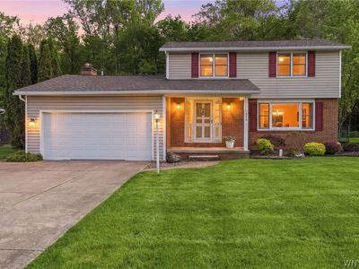 274 Fareway Ln
