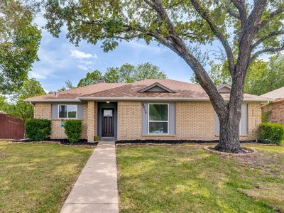 8010 Meadowlark Ln