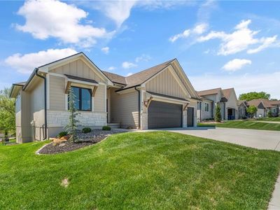 4316 NE Hideaway Dr