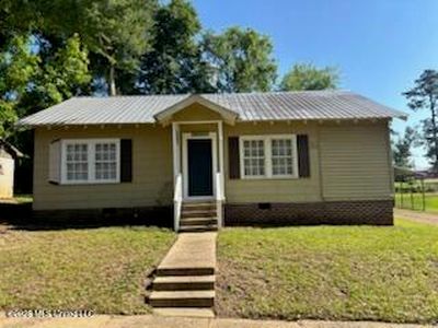Property at 107 W Durr Ave, Mendenhall, MS
