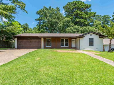 6 Concord Cir