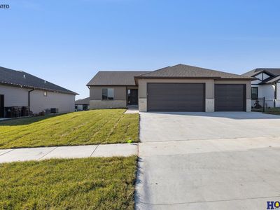 1071 Meadow Ln