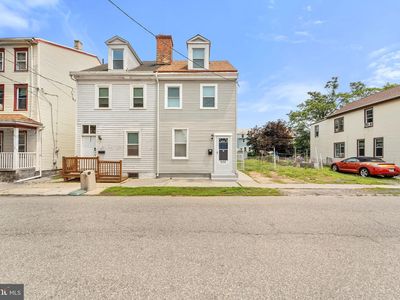 223 Hudson St