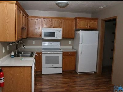 204 Emmett Trl