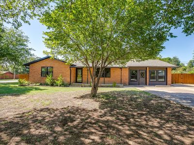 6301 Greenfield Rd