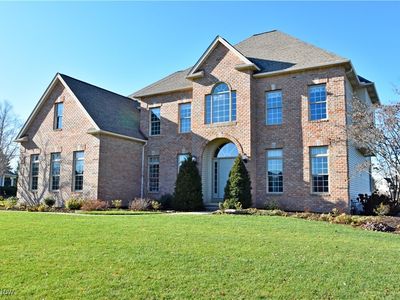 6550 Hunters Field Dr