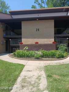 28 Meadow Green Circle #F