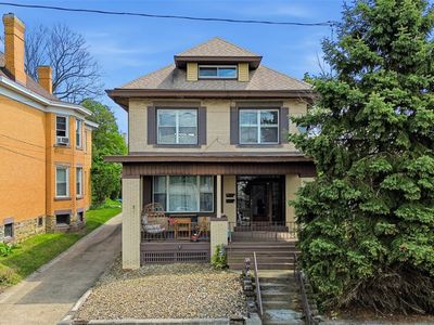 2859 Broadway Ave