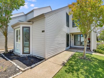 Property at 118 World Of Tennis Sq, Austin, TX