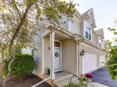 1201 W Danbury Dr