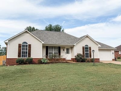 323 Blair Cv