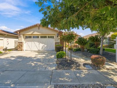 1587 Maple Valley St