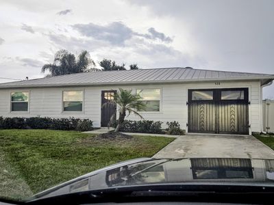 528 SW RYAN Avenue