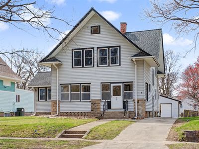 313 S Russell Ave