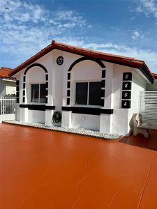 2854 W 75th Ter