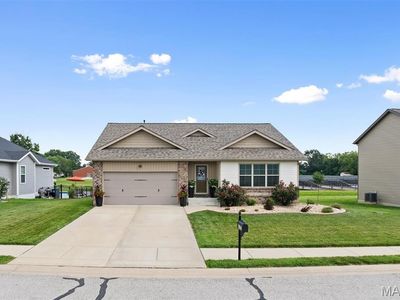 304 Olyvia Dr