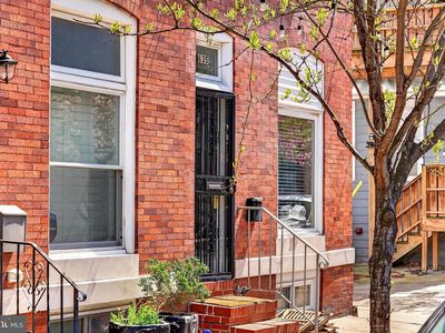 635 S Eaton St