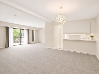 1461 Pawtucket Blvd #3-5