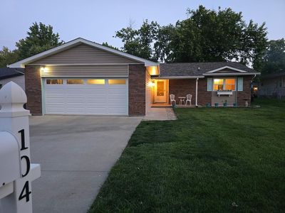 Property at 104 Meadow Ln N, Columbia, IL