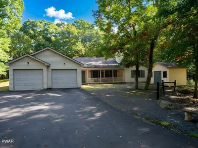 Property at 803 Jefferson Ct, Lords Valley, PA