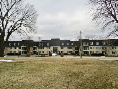 5548 Spring Brook Rd APT 102