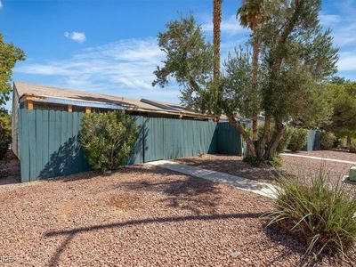 4227 White Sands Ave