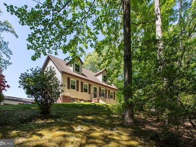 540 Thunderbird Dr