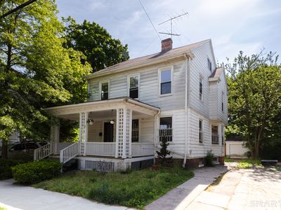 67 Hobart Street