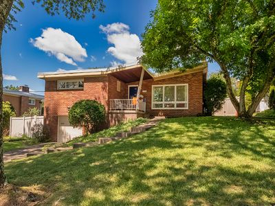 1230 Northwestern Dr