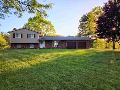 3325 Kauffman Rd NW