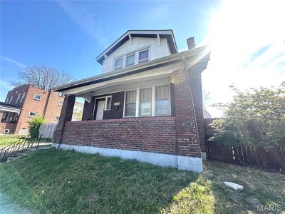 3718 S Spring Ave