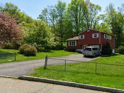 64 Duelk Avenue