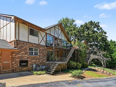 1225 Church St Unit M