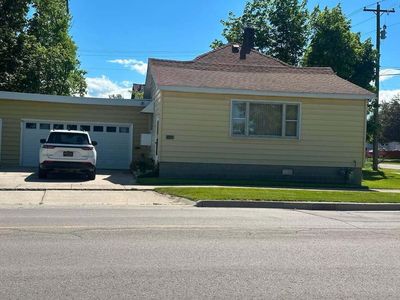 129 W Hueber St