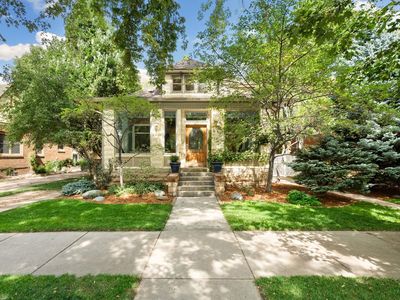 940 W Mountain Ave