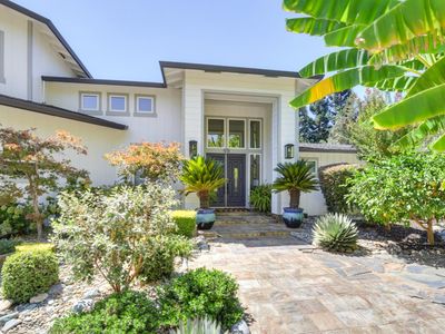 931 Saverien Dr