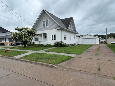 Property at 602 Park St, Bellevue, IA