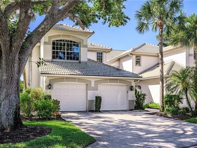 27011 LAKE HARBOR CT #201