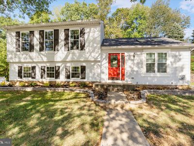 1033 Barrymore Dr