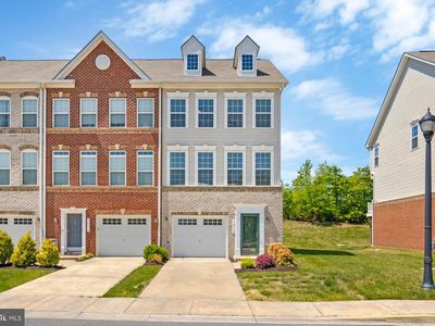 3613 Gentle Breeze Dr