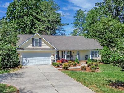 183 Devon Ln