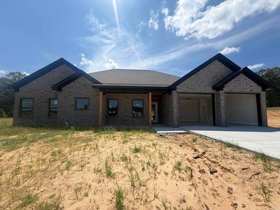 1136 Duke Dr
