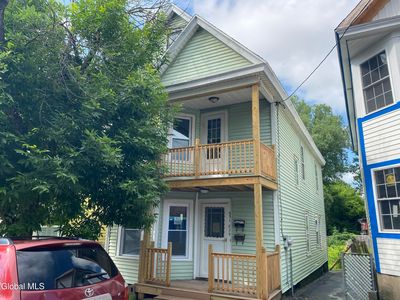 629 Lang Street